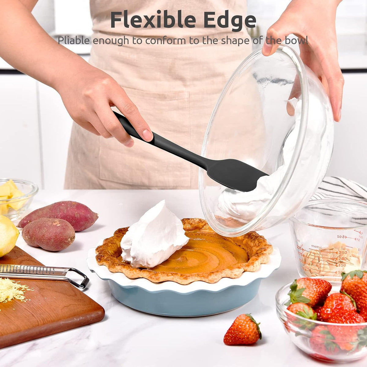 Heat Resistant Silicone Spoon Spatula: U-Taste 600ºF High Heat Flexible 11.38in Silicon Mixing Stirring Cooking Scraping Baking Bowl Scraper Seamless Spreader for Kitchen Nonstick Cookware (Black)