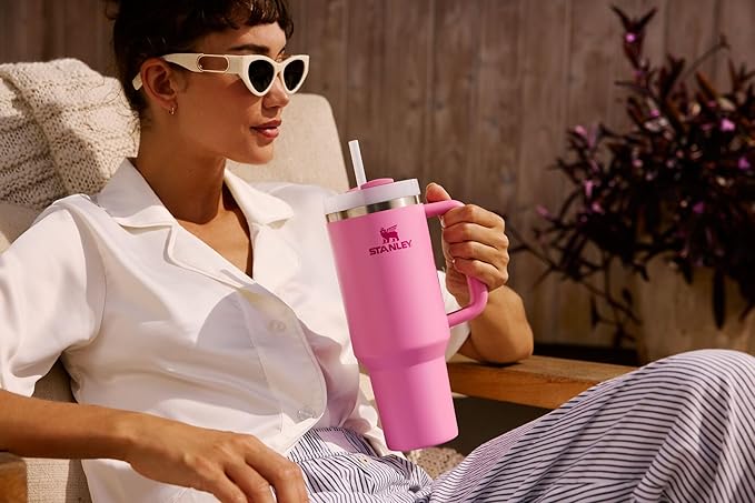 STANLEY Quencher H2.0 Tumbler with Handle and Straw 20 oz | Flowstate 3-Position Lid | Cup Holder Compatible for Travel | Insulated Stainless Steel Cup | BPA-Free | Cobalt